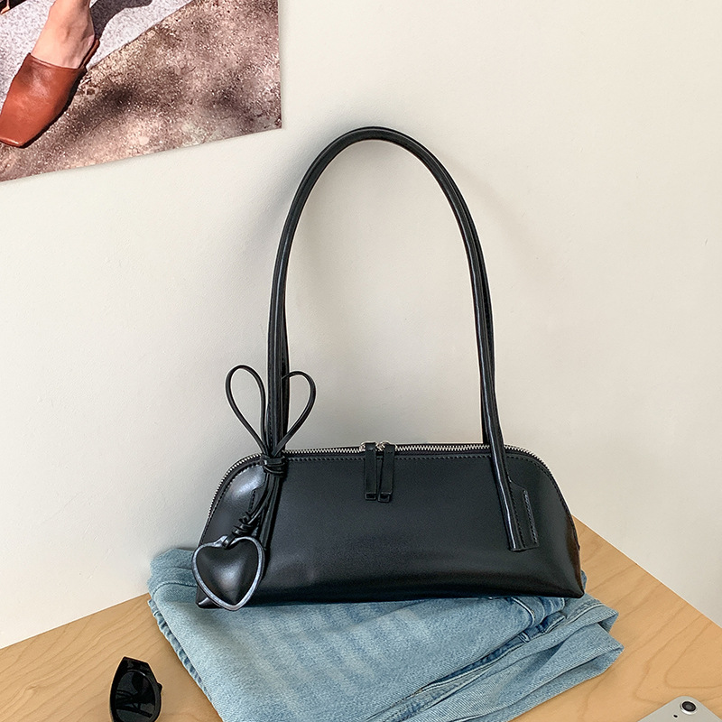 Simple And Versatile Design Armpit Elegant Shoulder Bag - Image 6